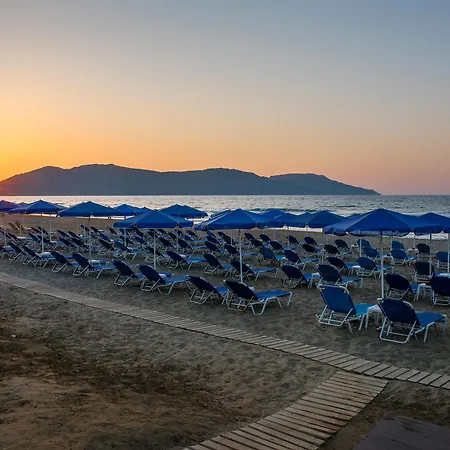 Happy Days Paralia Kourna