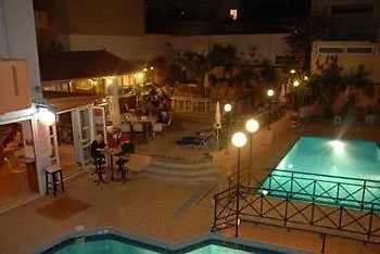 Happy Days Hotell Paralia Kourna
